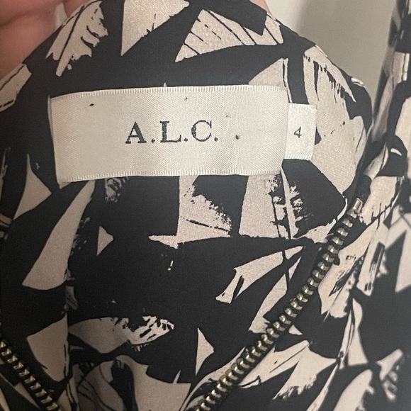 A.L.C. Patti Fan Printed Silk V-Neck Sleeveless Maxi Black White Geometric Sz 4 - Picture 5 of 9